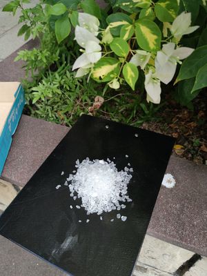 White Transparent Polyester Epoxy Resin Excellent Flow